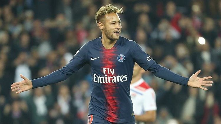 PSJ ilə yeni müqavilə imzaladı - Neymar