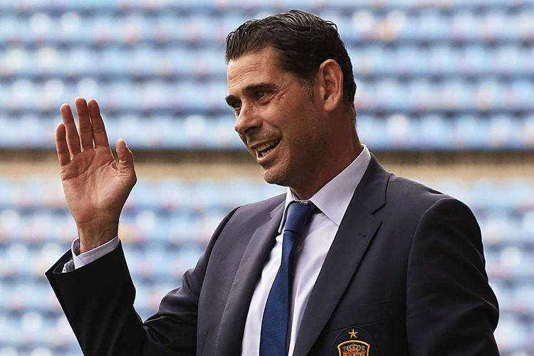 Fernando Yerronu komandasına gətirir - Ronaldo
