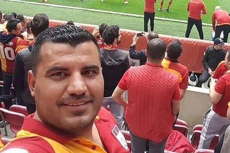 Oyunu izləyərkən infarkt keçirib öldü – “Qalatasaray” azarkeşi