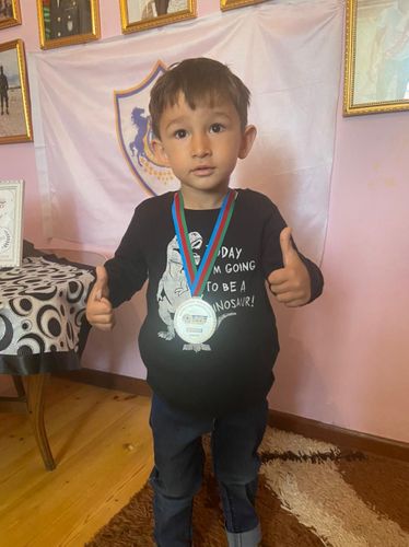 “Ot kökü üstə bitər” – “Qarabağ” şəhidin medalını ailəsinə verdi