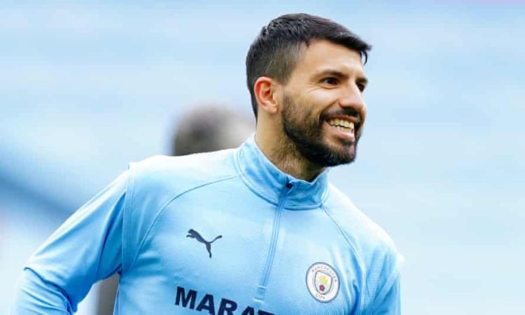 Yeni klubunda tibbi müayinədən keçir - Aquero