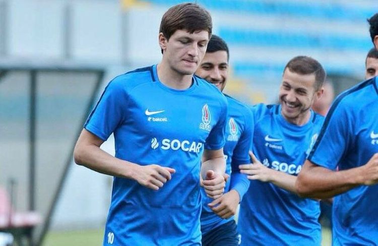 Ruslan Qurbanov: “Məni futbolçu saymır”