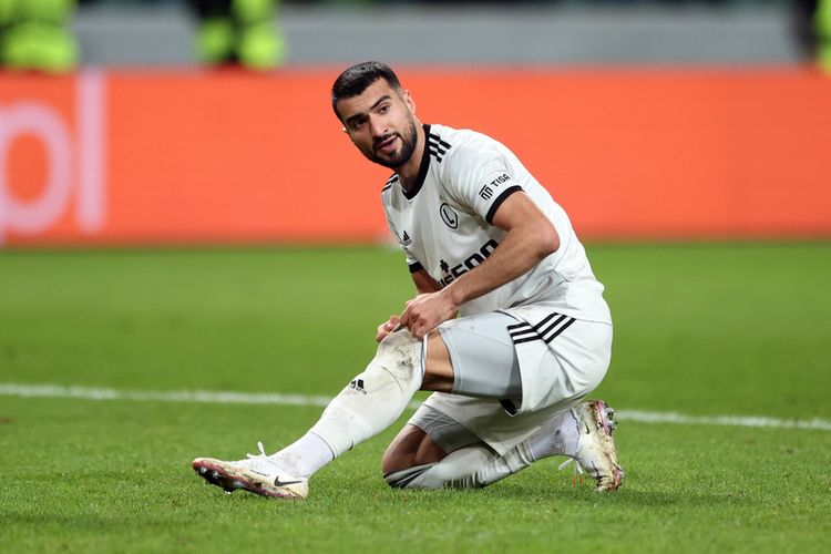 Mahir Emreli ayın ən zəif futbolçusu seçildi