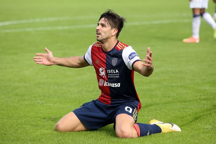 Simeonenin oğlu ayın futbolçusu seçildi