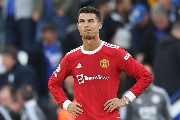 PSJ Ronaldonun meneceri ilə təmasa keçdi