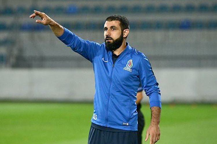 “Bakı”nın sabiq baş məşqçisi: “Rəşad Sadıqov üçün millini çalışdırmaq tezdir”