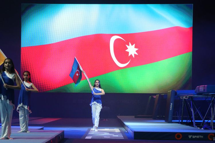 Fərid Qayıbov: “Hər bir günün xoş xatirələrlə dolu olacağına inanıram”