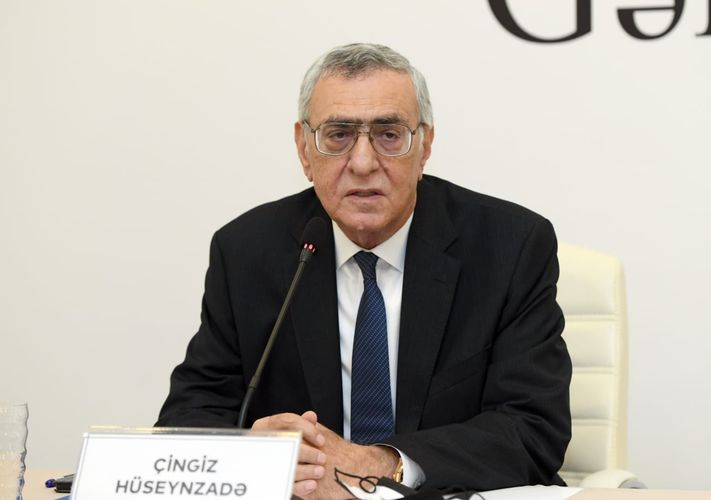 Mikayıl Cabbarovun yerinə Balakişi Qasımov seçildi - Qılıncoynatma Federasiyasına prezident