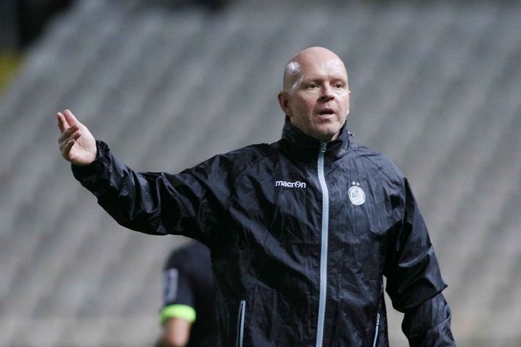 “Omoniya”nın baş məşqçisi: “Qarabağ”la oyun bəziləri üçün fürsət olacaq”