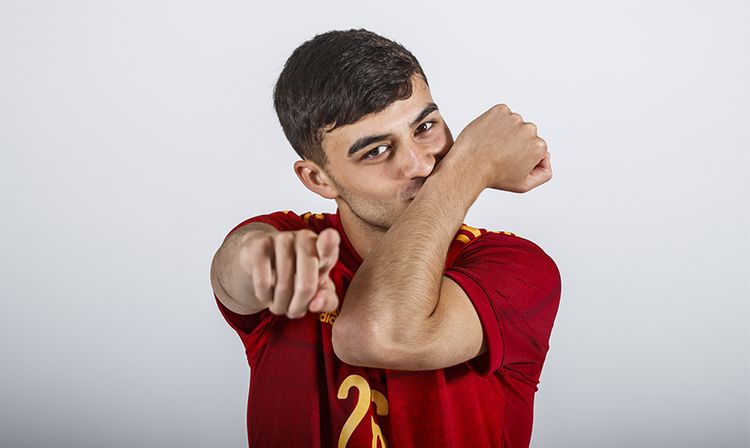 Pedri “Golden Boy”a layiq görüldü