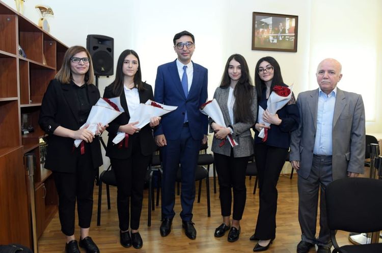 Şahmat Federasiyasında prezident dəyişikliyi - FOTOSESSİYA