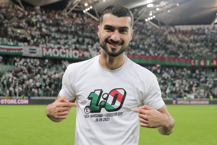 Mahir Emrelinin uşaqlıq xatirələri: “Məni aparmayanda ağlayır, səhərə qədər yatmırdım” - MÜSAHİBƏ