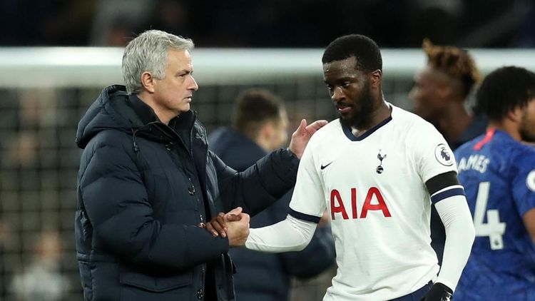 Mourinyo keçmiş futbolçusunu istəyir