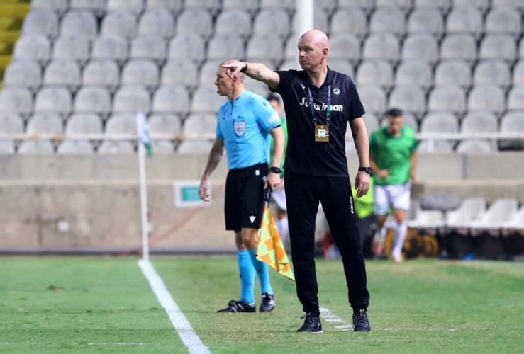 Henninq Berq: “Qarabağ”la oyunda bəxtsiz qollar buraxdıq”