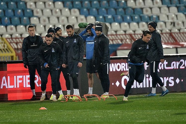 Zaur Ramazanov: “Onlarla danışıq aparmaq lazımdır”