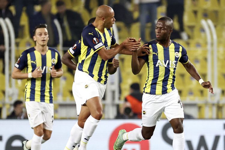 “Fənərbaxça” üstünlüyünü qoruya bilmədi