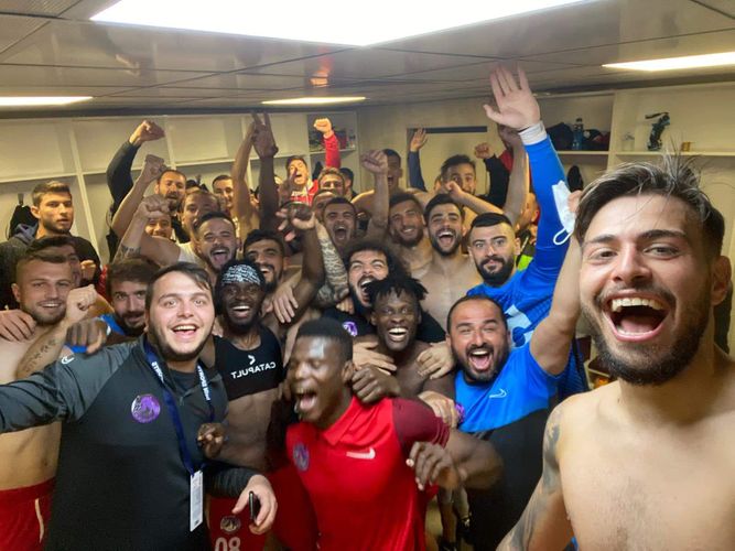 Vüsal İsgəndərli komandasına qələbə qazandırdı