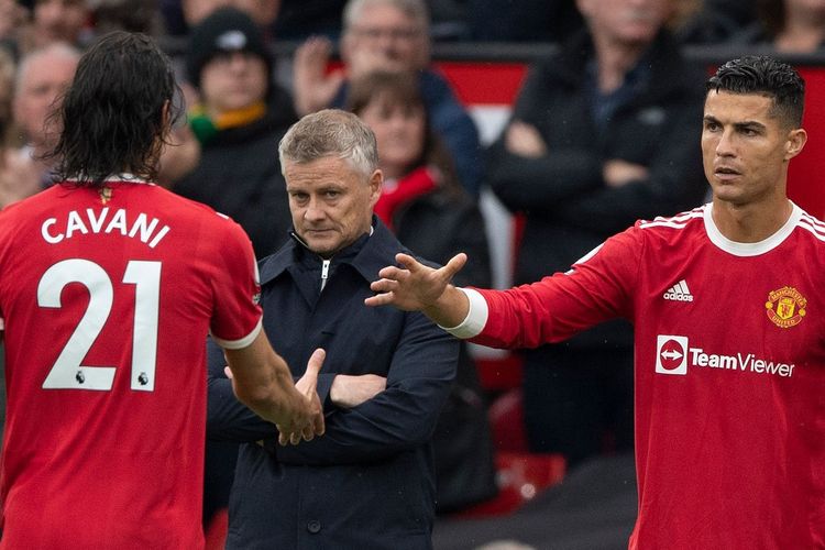 Sulşerə məsləhət: “Ronaldonu ehtiyatda saxlayıb, Kavanini oynatmalıdır”