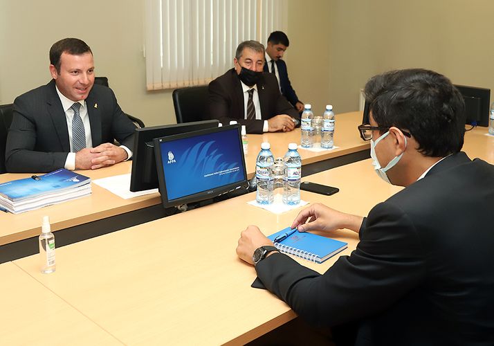 Elxan Məmmədovla ölkə futbolunu müzakirə etdi – Fərid Qayıbov