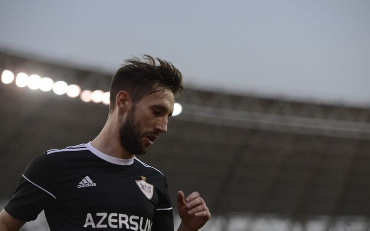 Premyer Liqada 100-cü oyunu - milliləşmiş futbolçunun
