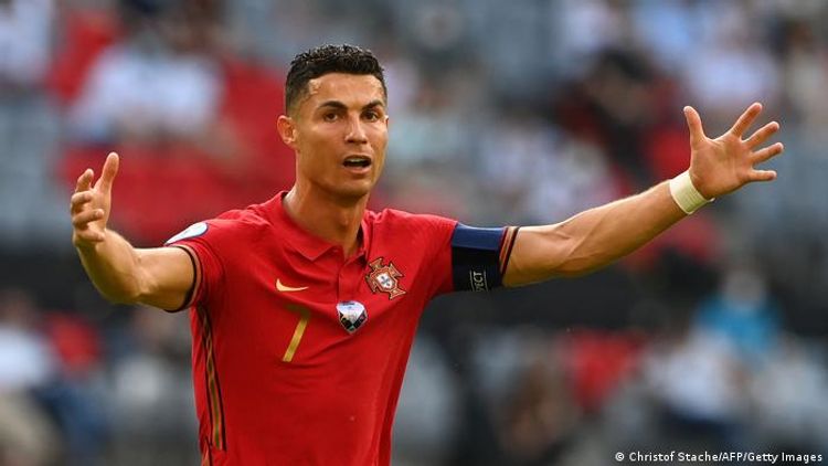 Ronaldoya “atdılar” – 288 min avro
