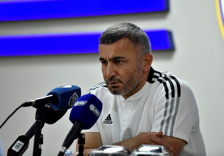 Qurban Qurbanov: "Omoniya" sürpriz sistemdə oynaya bilər"