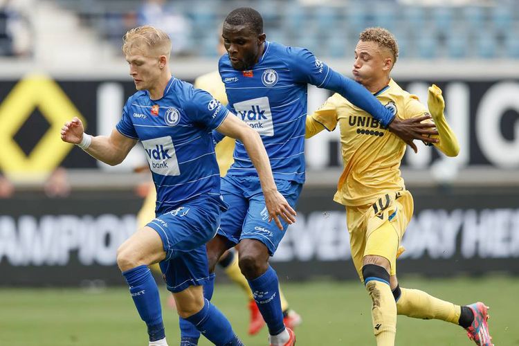 2021/22 mövsümündə ən çox oyun keçirən 5 FUTBOLÇU