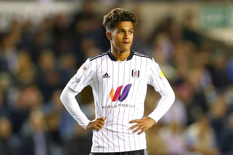 “Liverpul”dan 5 milyonluq transfer