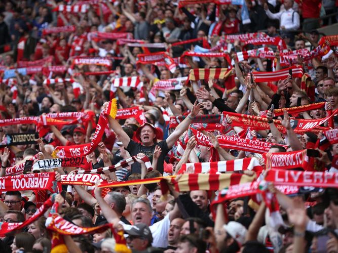 “Liverpul” azarkeşlərindən Ronaldoya dəstək