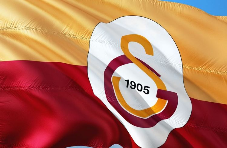 “Qalatasaray”da prezident seçkisi ləğv olundu