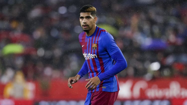 “Barselona”da 1 milyardlıq futbolçu
