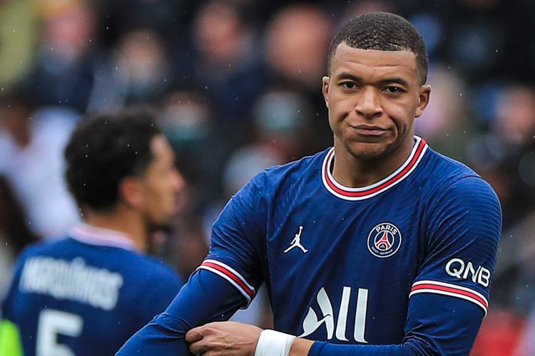 PSJ Mbappe ilə danışıqda taktikasını dəyişdi