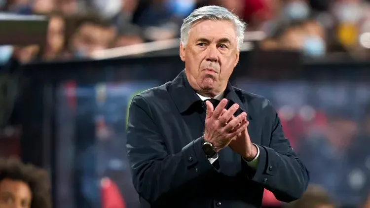 Ançelotti Poçettinonu yalançı adlandırdı