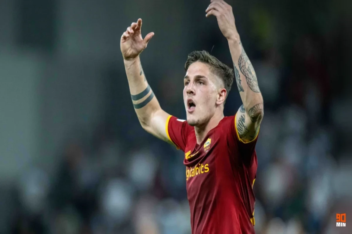 Zaniolo “Roma”da qaldı 