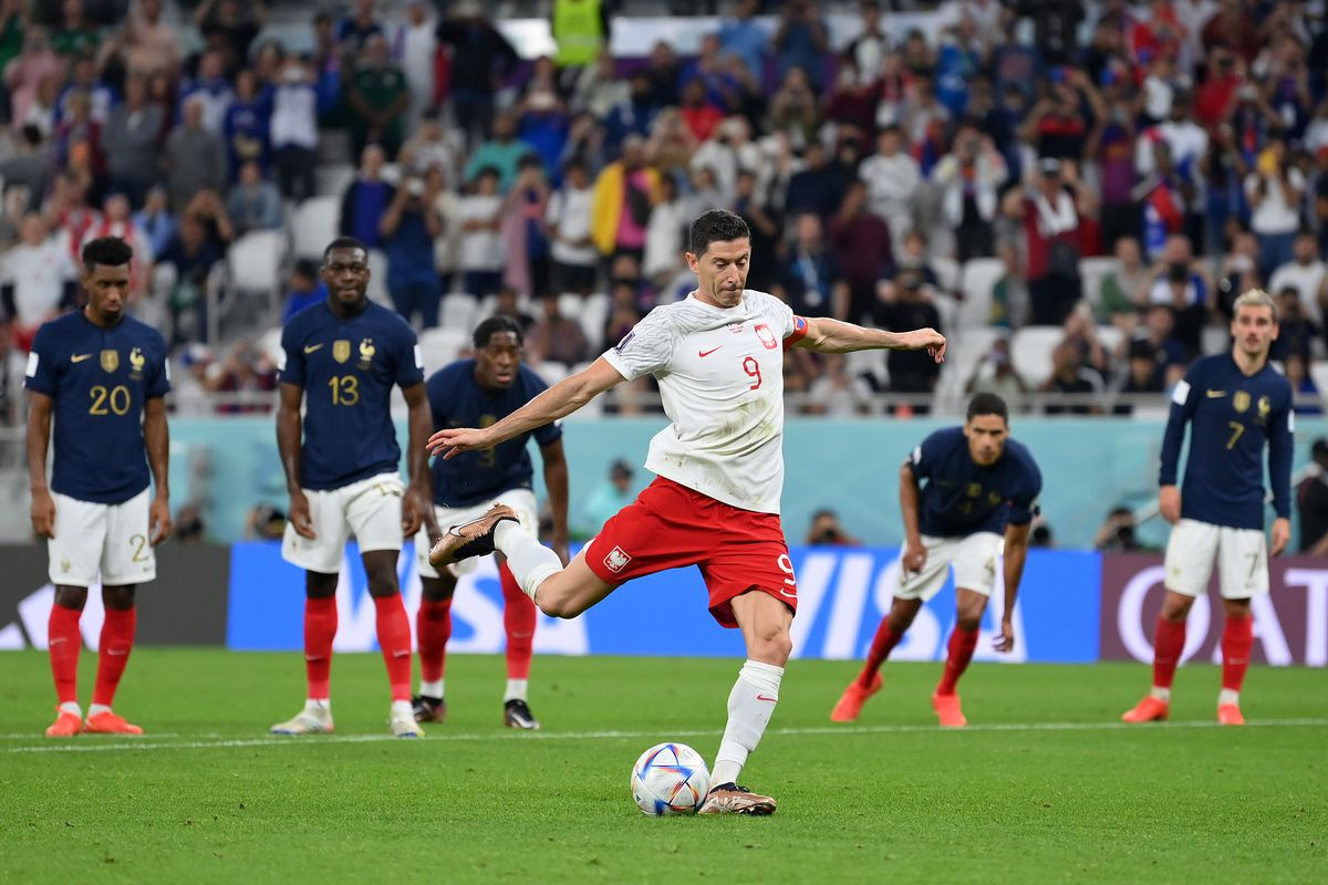 Levandovski: "Mundialın belə vaxtda keçirilməsi yaxşı oldu" 