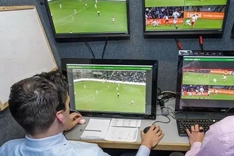 VAR-a görə hakim transfer etdilər