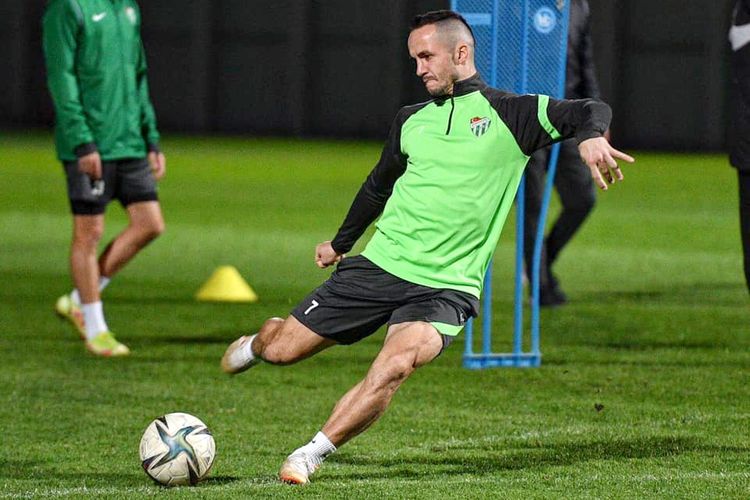 Namik Ələskərov: “Bursaspor”da vəziyyət pisdir” - MÜSAHİBƏ