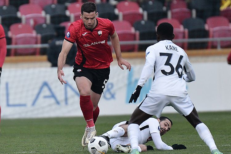 İsnik Alimi: "Çox yorğunam"