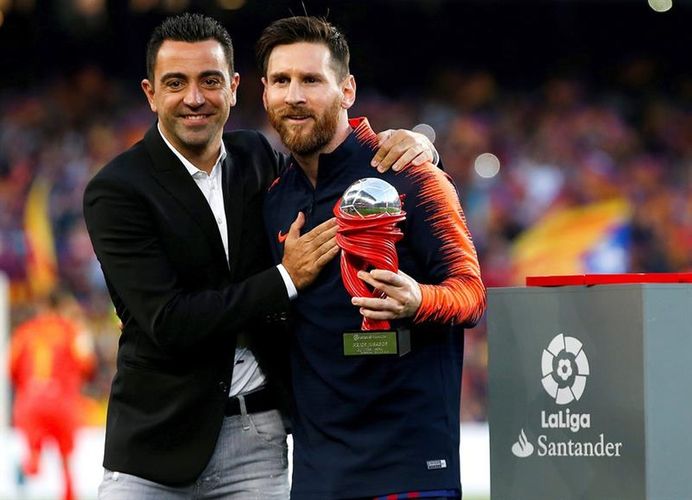 Xavi: “Messi olmasaydı, o, tarixin ən yaxşısı sayılardı”