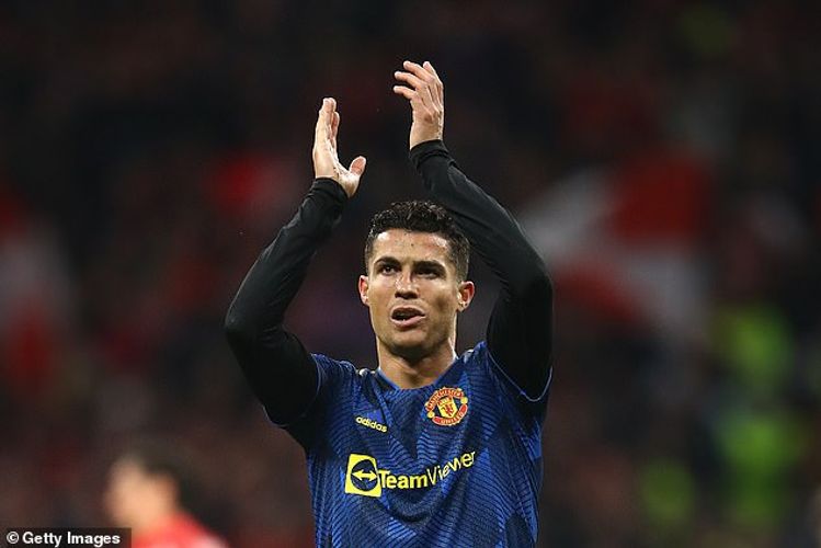 Kriştiano Ronaldo: “Dünyada sülh olması üçün dua edirəm”