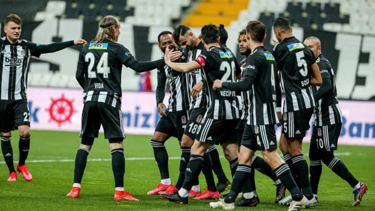 “Beşiktaş”da daha 4 yoluxma