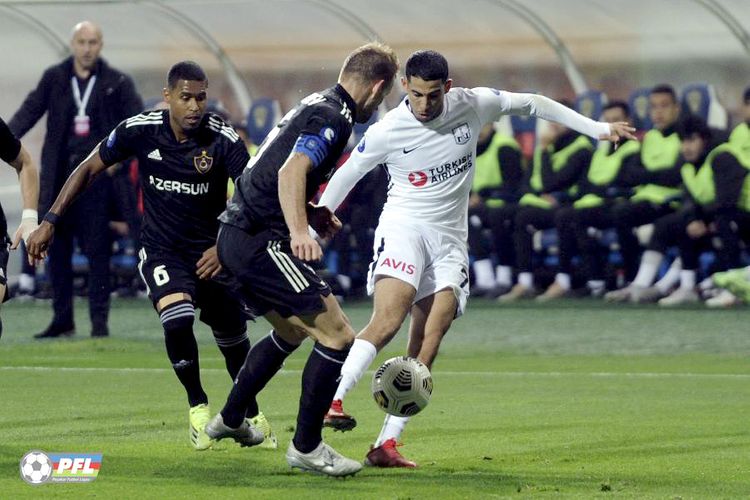 Buqrin “Neftçi”yə söz atdı: “Peşəkar komanda tapdım”