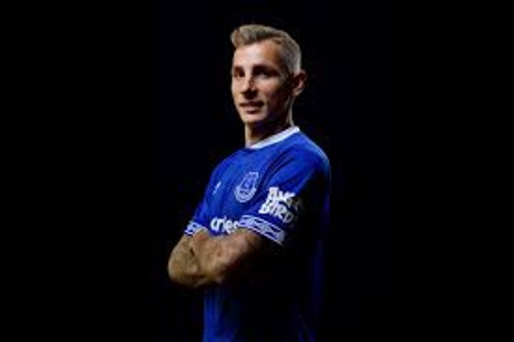 Premyer Liqada 30 milyonluq transfer