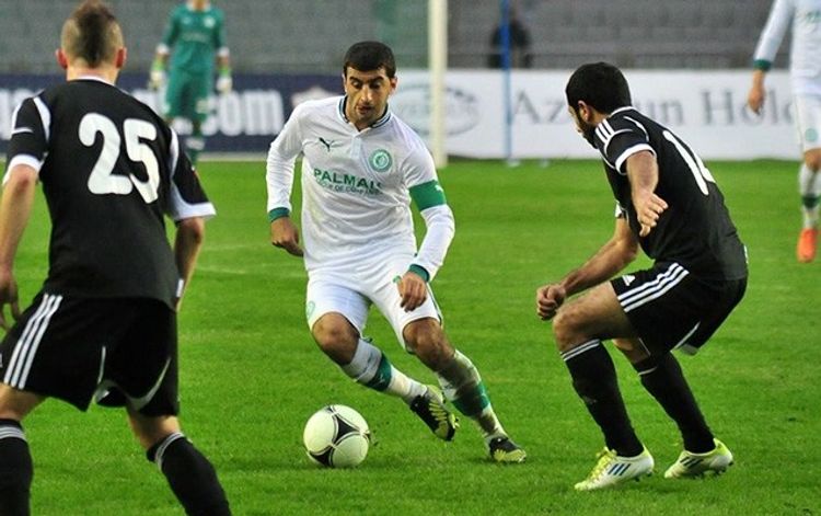 Premyer Liqamızda +300 – “7-lik”