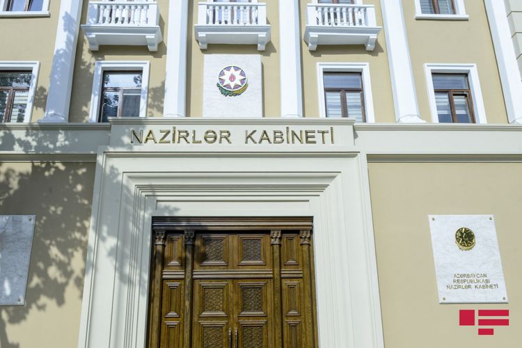 Seleksiya üzrə baş mütəxəssislərin maaşı artırıldı