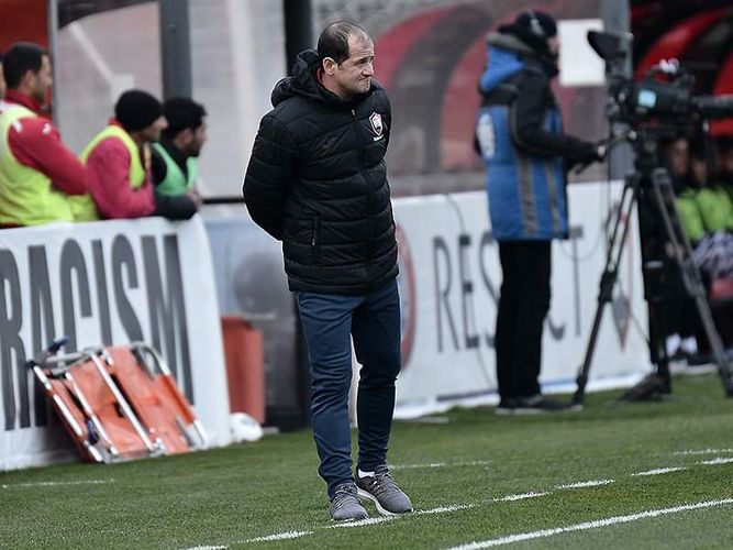 Elmar Baxşıyev: "Onun zədələnməsi bizi narahat edir"