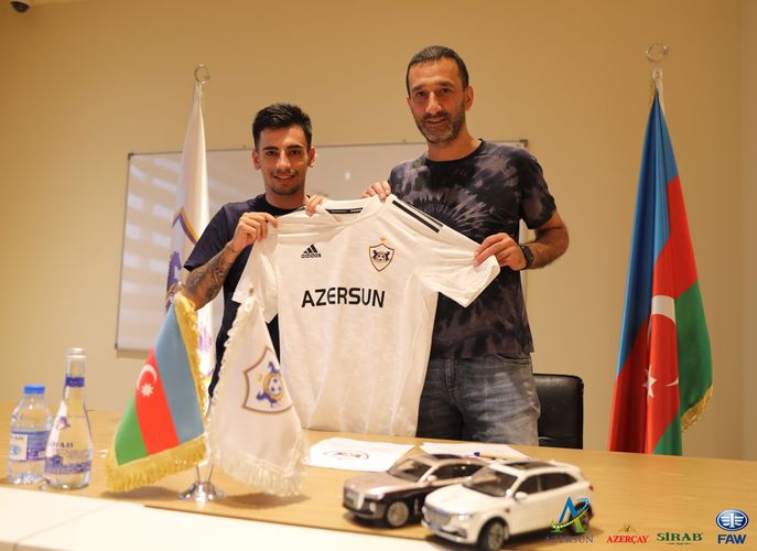 “Qarabağ” uğursuz transferini Kiprə göndərdi