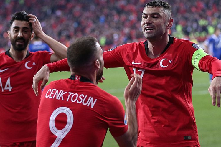 Türkiyə millisi Tosunu itirdi