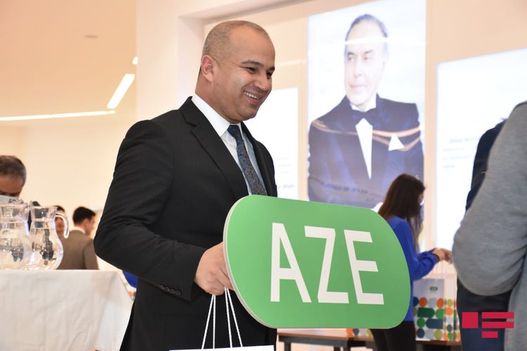 Gənclər və İdman Nazirliyinin yeni loqosu təqdim olundu - FOTOSESSİYA