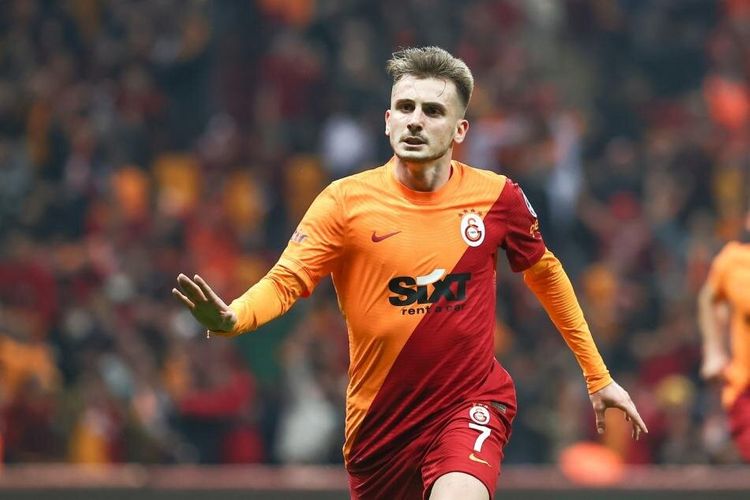 Kerem Aktürkoğluya daha iki müştəri